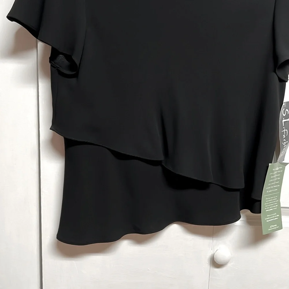 S.L. Fashion Black 2 Tiered Flutter Short Sleeve Top Size 16 NWT